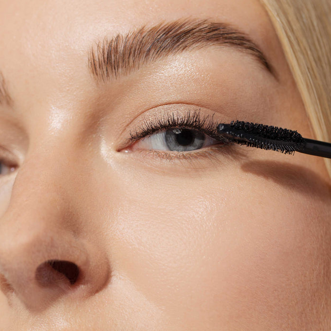 Good Lash + Mascara - Makeup - Fitglow Beauty - GoodLashMascara_lifestyle_02_B2B - The Detox Market | Always