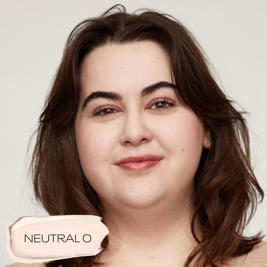 MOB Beauty-Blurring Ceramide Cream Foundation-Makeup-03_PDP_MOBBEAUTY_BCCF_NEUTRAL0_LIFESTYLE-The Detox Market | 