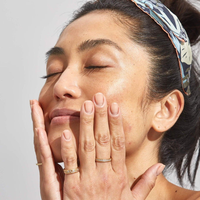 The Impossible Glow Rose Gold - Makeup - Pai Skincare - 5060139727570_6 - The Detox Market | 