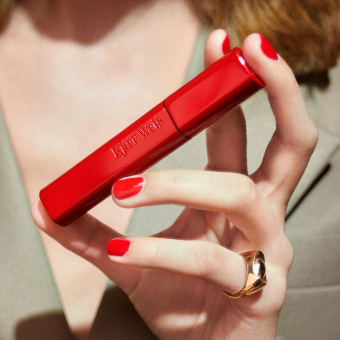 Im-Possible Mascara - Makeup - Kjaer Weis - Im-Possible-Mascara-Model-Editorial-02-TDM - The Detox Market | 