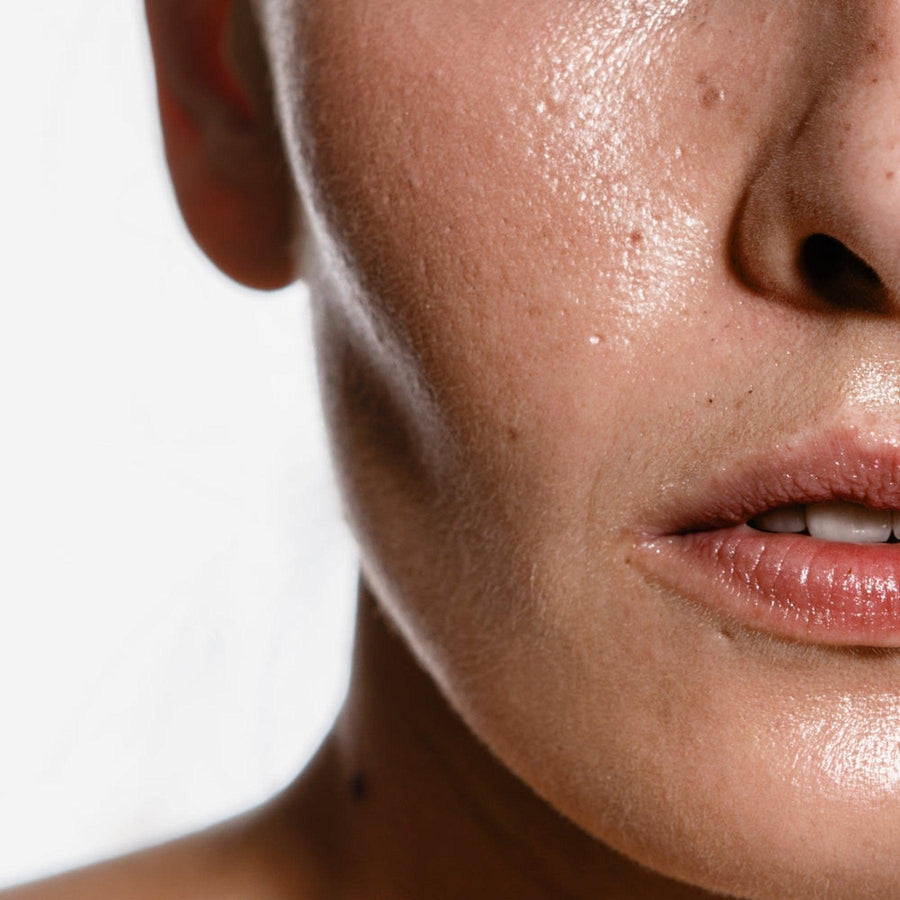 La meilleure routine de soins naturels pour les peaux grasses