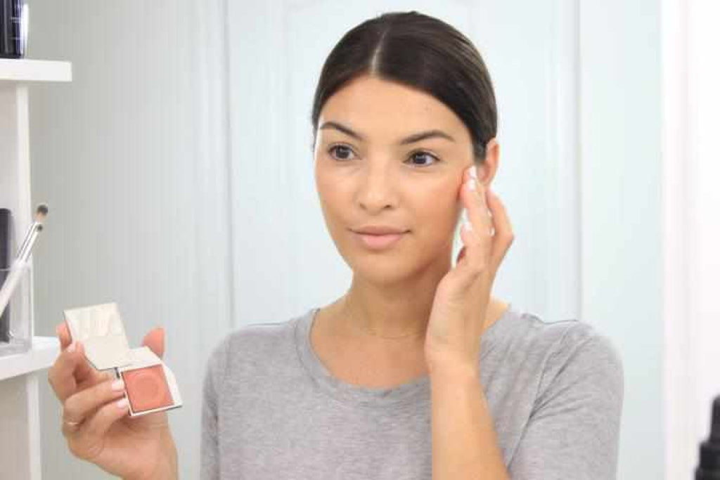 Skincare Guide: How to Get a Polished Daytime Makeup Look-The Detox Market - Canada
