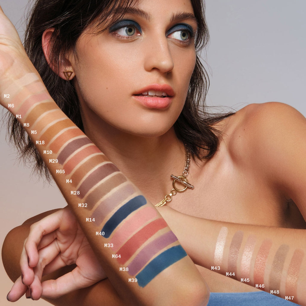 MOB Beauty-Eyeshadow-Makeup-03_f661f6d0-210f-4498-a291-2b0d19f29d14-The Detox Market | 