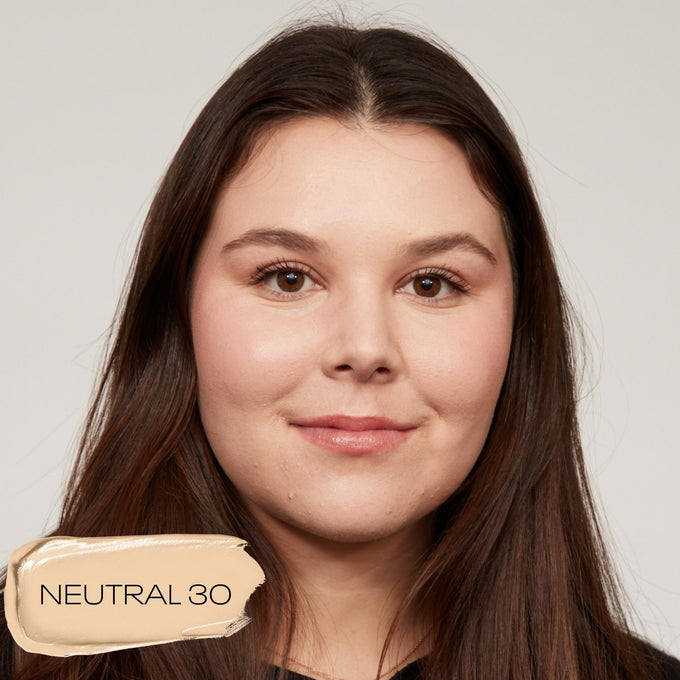 Blurring Ceramide Cream Foundation - Makeup - MOB Beauty - 05_PDP_MOBBEAUTY_BCCF_NEUTRAL30_LIFESTYLE - The Detox Market | NEUTRAL 30 light with neutral undertones