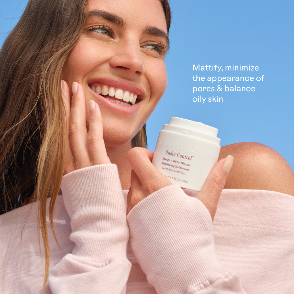 Three Ships-Under Control™ Mango + Beta-Glucan Mattifying Gel Cream-Skincare-990478500334-UnderControl_Mango_Beta-GlucanMattifyingGelCream_2_Application-The Detox Market | 
