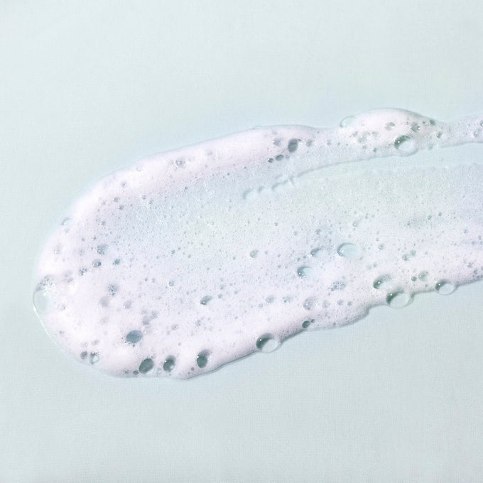 Rahua-Aloe Vera Hair Mousse-Hair-AloeVeraHairMousseTexture-The Detox Market | 