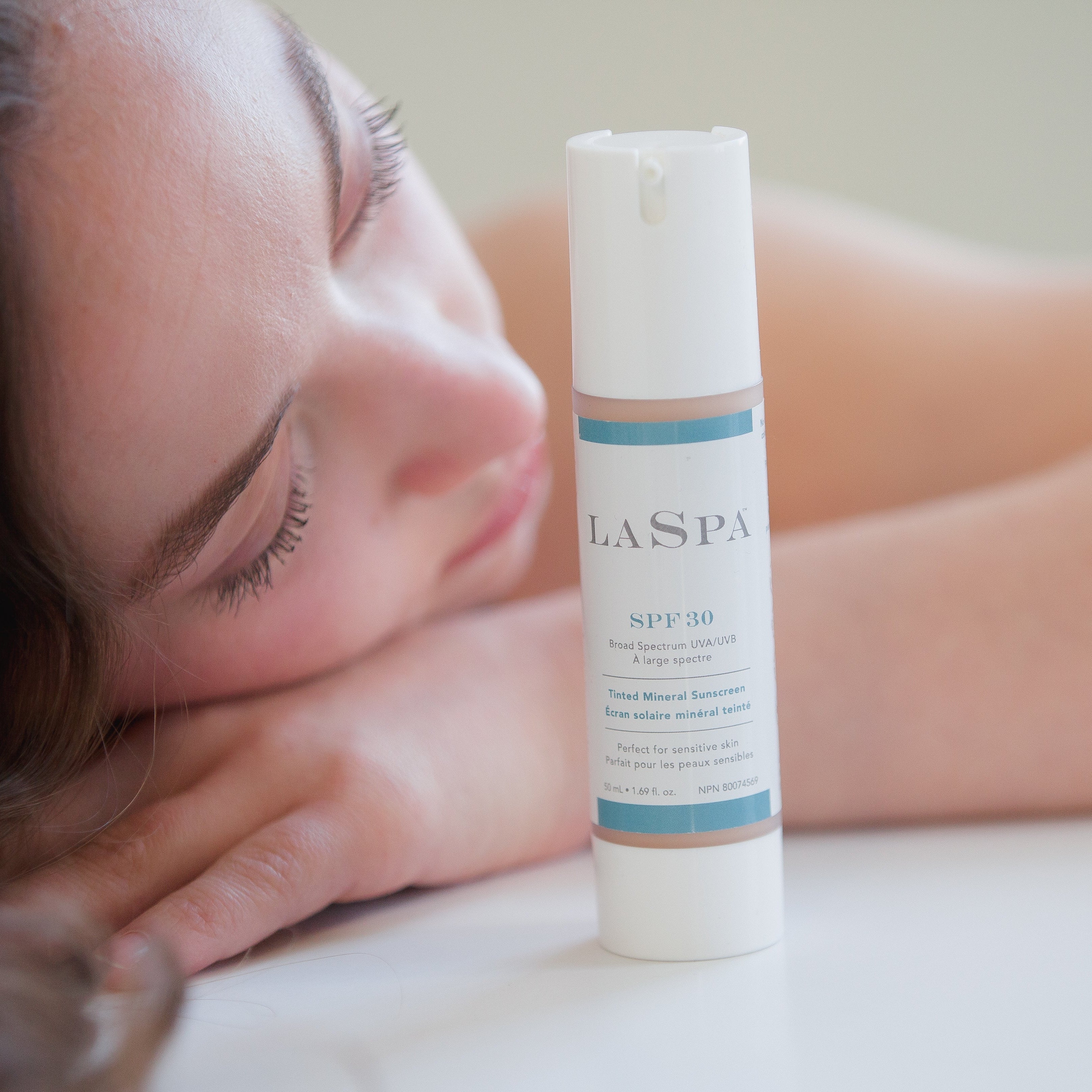 Spf30 Tinted
Mineral Sunscreen