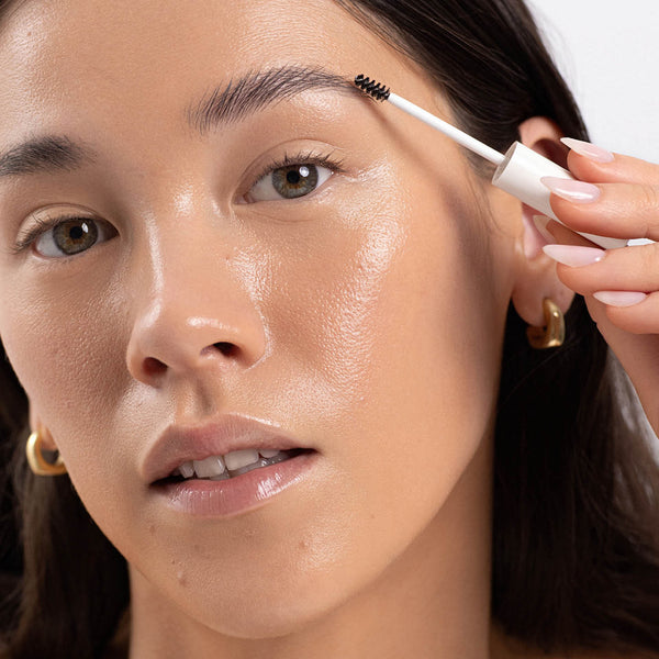 Ere Perez-Argan Brow Hero-Makeup-ErePerez-ArganBrowHero-Pristine-1080x1080-WEB7-The Detox Market | Pristine - Deep brown