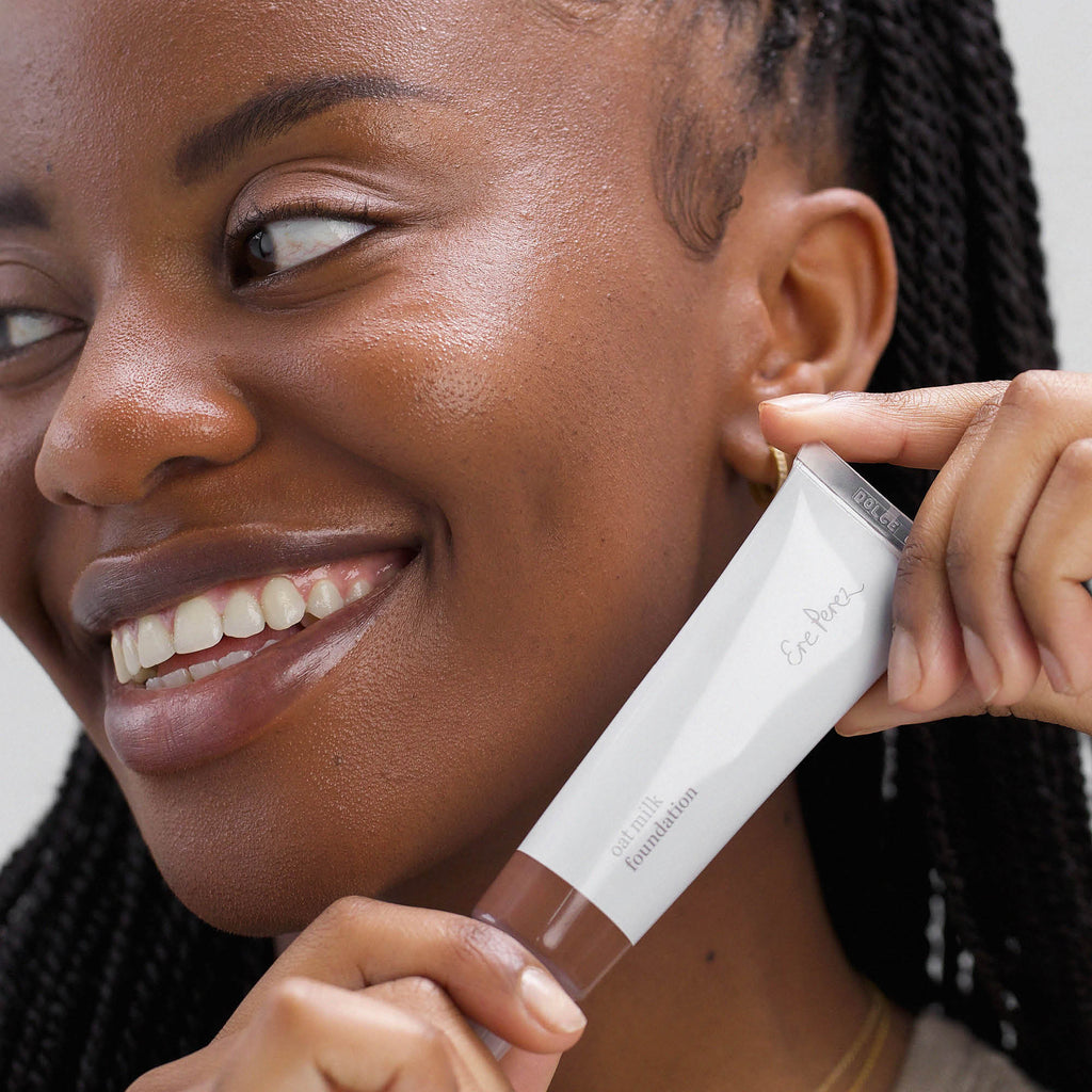 Ere Perez-Oat Milk Foundation-Makeup-ErePerez-OatMilkFoundation-Dolce-SQ-20005-The Detox Market | 