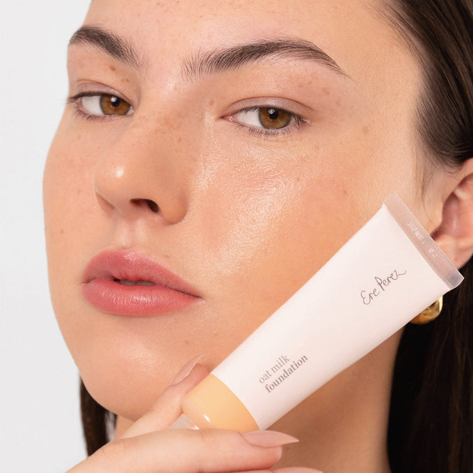 Ere Perez-Oat Milk Foundation-Makeup-ErePerez-OatMilkFoundation-Honey-SQ-20005-The Detox Market | 