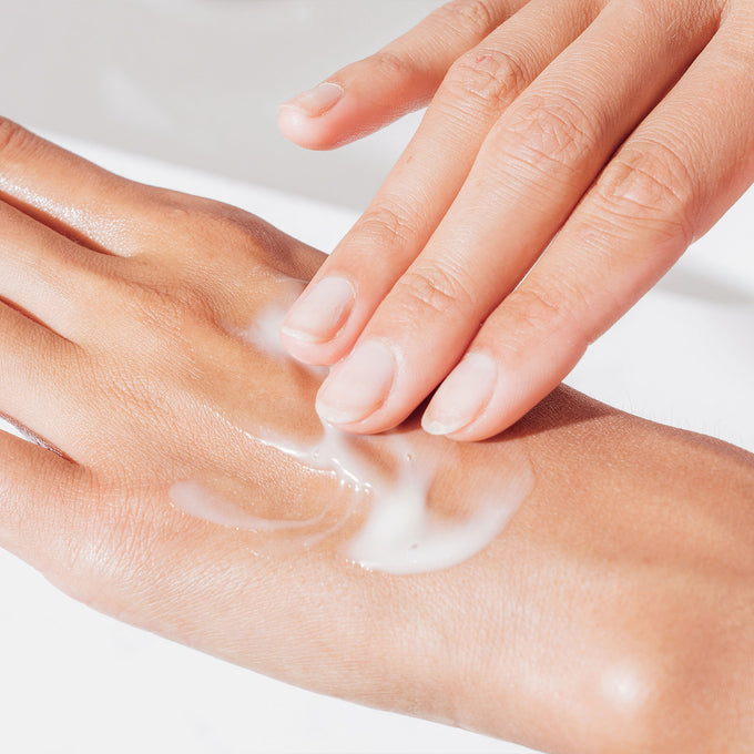 Ursa Major-Fortifying Gel Moisturizer-Skincare-Fortifying-Gel-Moisturizer-05-The Detox Market | 