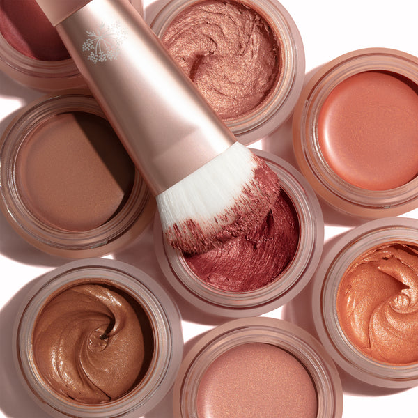 Odacite-SPF 50 Color Balm-Makeup-SPF50ColorBalm-lifestyle3-The Detox Market | 