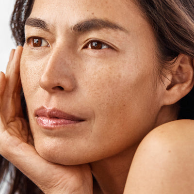 True Botanicals-12.05.25 - The Gift of Glowing Skin with True Botanicals-Beauty Service-TB_DeepHydration_Model_63cd1271-7a60-4c62-b450-ad853d2514ef-The Detox Market | 