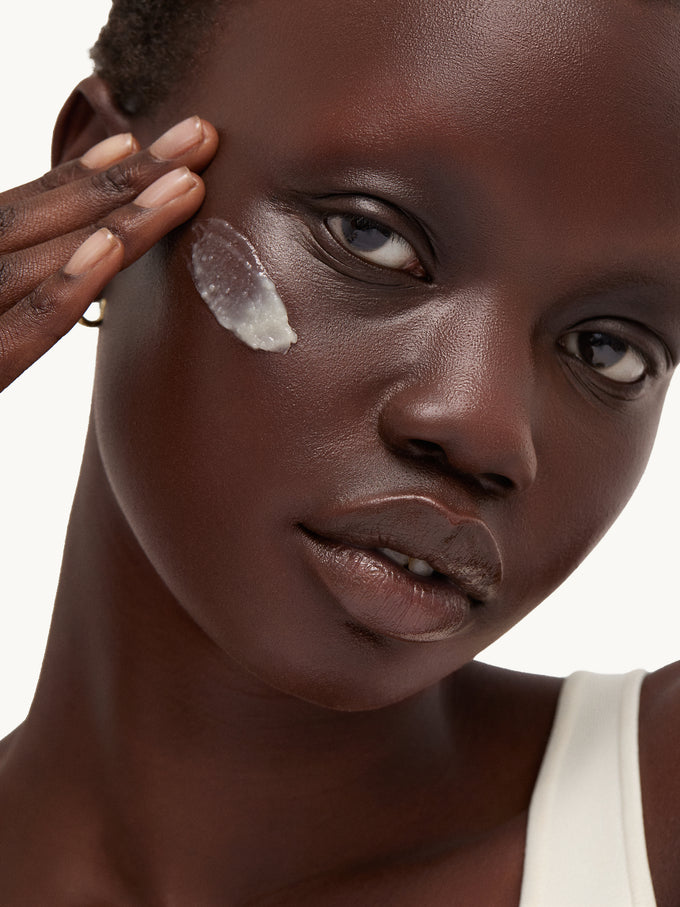 Goop-Luminous Cleansing Balm-Skincare-goopbeauty_GGE28_722_68e4a420-975e-4248-9fba-9f49c4a4b193-The Detox Market | 