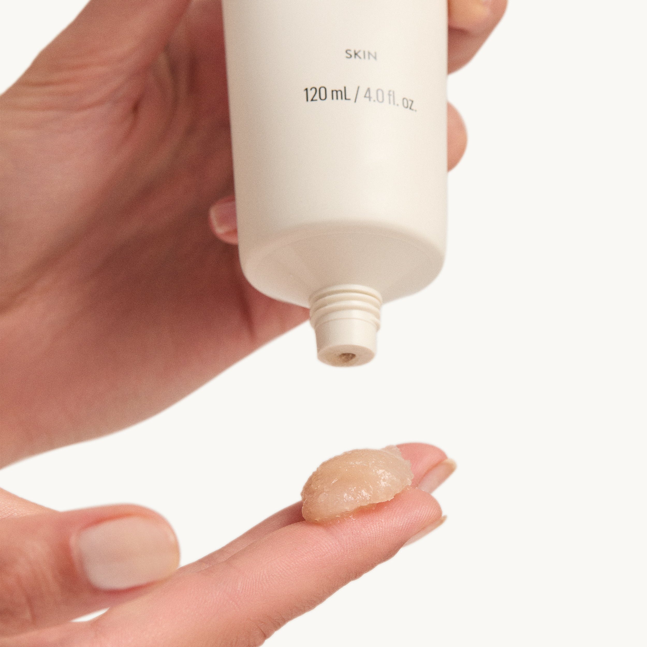 Goop-GOOPGLOW Cloudberry Exfoliating Jelly Cleanser-Skincare-goopbeauty_GLW08-4oz_194-The Detox Market | 