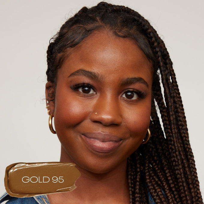 Blurring Ceramide Cream Foundation - Makeup - MOB Beauty - 03_PDP_MOBBEAUTY_BCCF_GOLD95_LIFESTYLE - The Detox Market | GOLD 95 warm deep with gold undertones