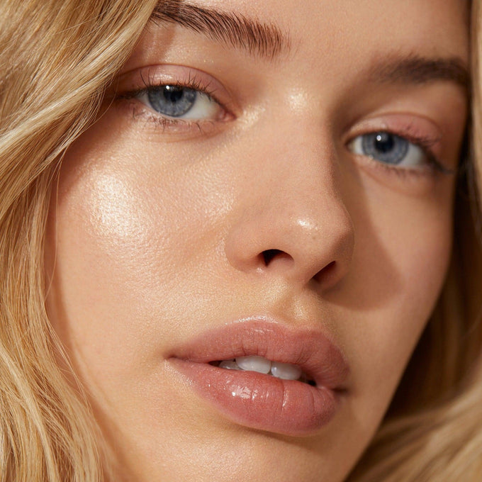 Minori-Lip Gloss-Makeup-0b06ffcd-a5d2-429d-86c2-4ee37d5da884-The Detox Market | Cozy - Warm Nude