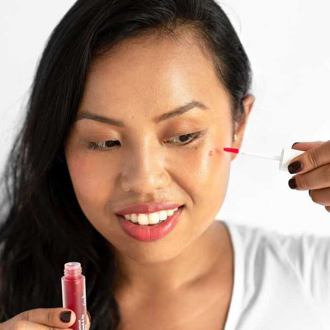 Beetroot Cheek & Lip Tint - Makeup - Ere Perez - Febrinna_L3_01 - The Detox Market | Joy